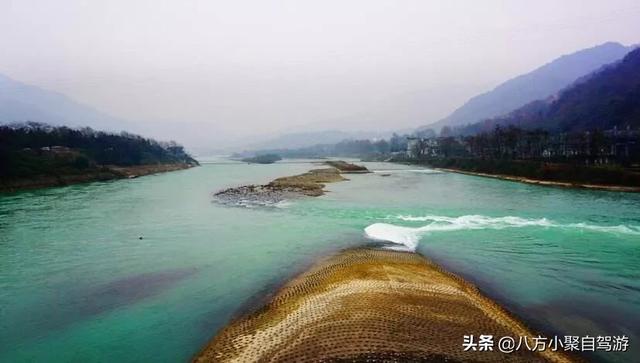 寒假想带一家老小从兰州出发自驾四川，7~10日游，求攻略？