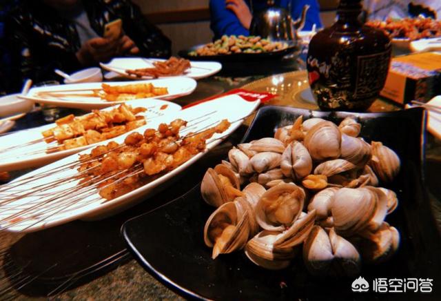 锦州有什么好玩的地方和好吃的美食吗？