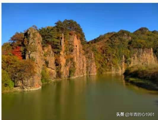 你认为中国最值得游览的十大名山，说说理由？