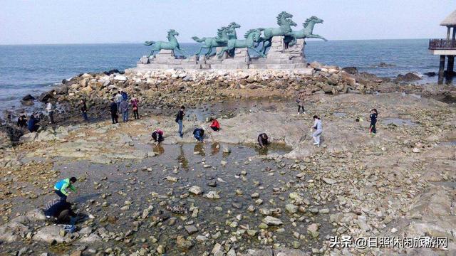 请问山东有哪些值得游玩的海滨景点？