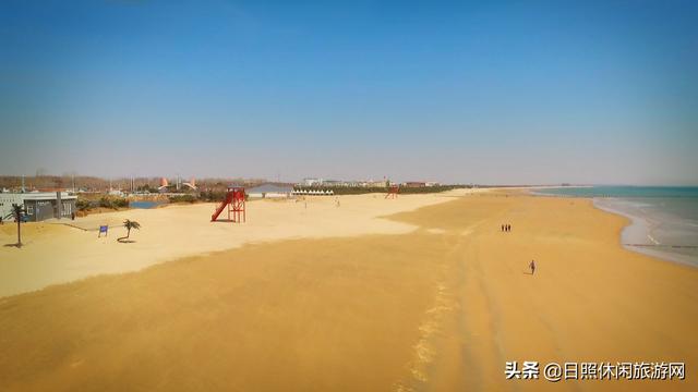 请问山东有哪些值得游玩的海滨景点？