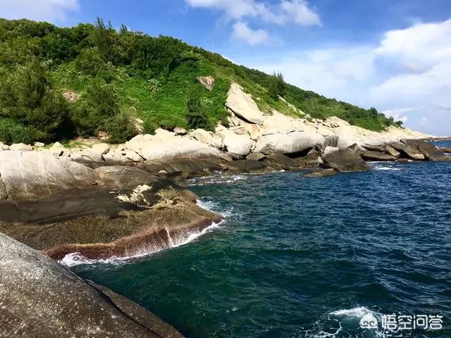 夏天了，广东哪里的海岛人少又好玩，价格又不贵？