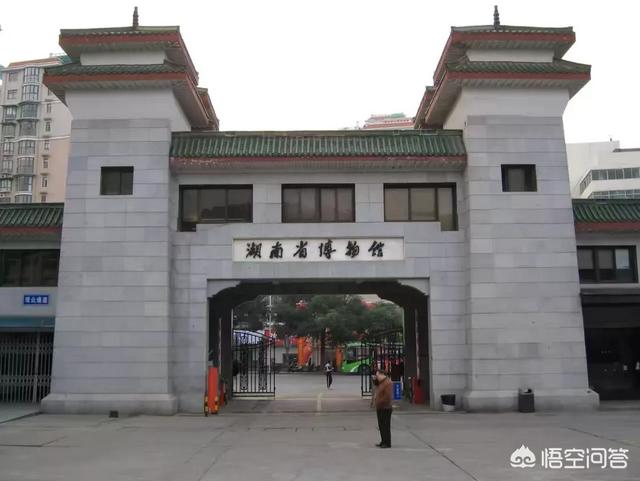 请教各位旅游达人，湖南有哪些值得去旅游的优秀景点？
