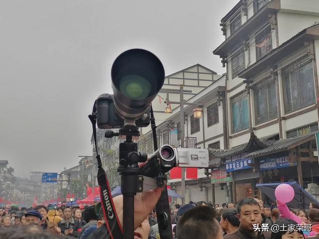 过年去哪里玩热闹？