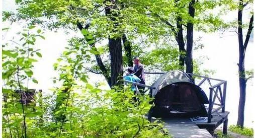 去吉林长春玩，有什么景点和特产推荐？