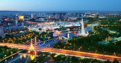 想去新疆自驾游什么路线最好