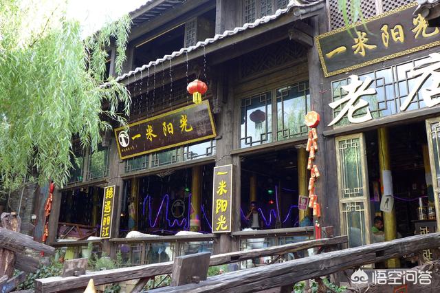 年前想带孩子去云南玩儿，请各位旅游达人给个攻略，谢谢了？