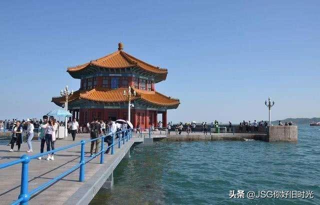 夏天带着孩子出门玩几天，推荐个凉快，好玩、适合孩子的地方，谢谢了？