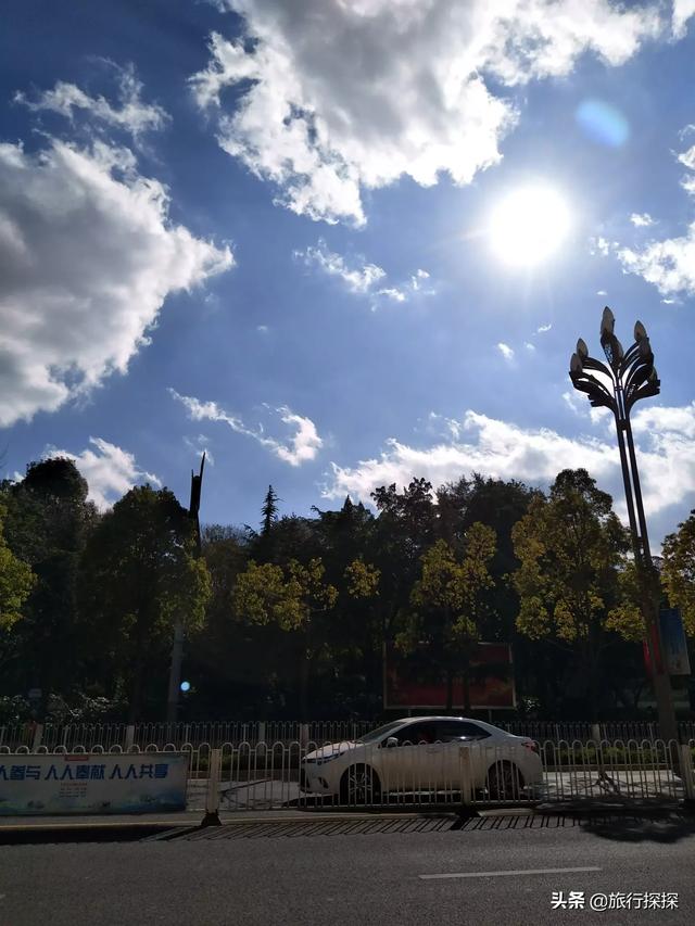 放暑假了，有什么适合带小孩去旅游的地方吗？