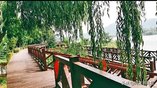 大连近郊哪里有山水好玩的地方，不是旅游景点？