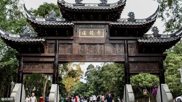 成都周边哪里好玩？