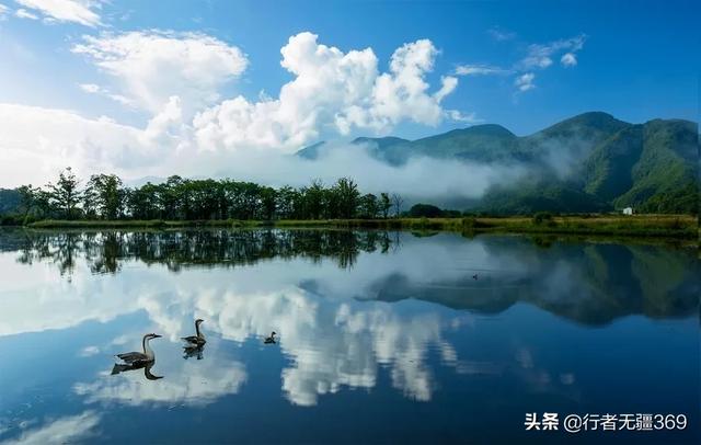 推荐一下国内适合现在四、五月份旅游的景点有哪些？