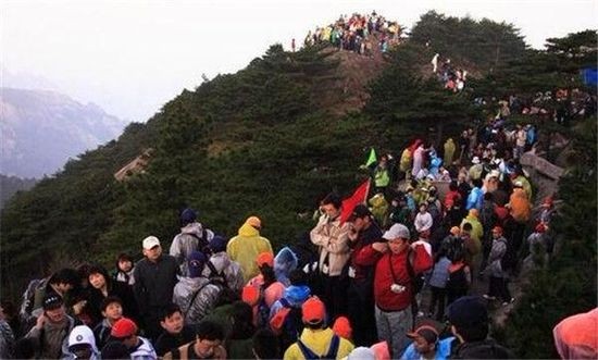 国庆假期国内游最热门目的地有哪些，跟团游怎么避免被坑？