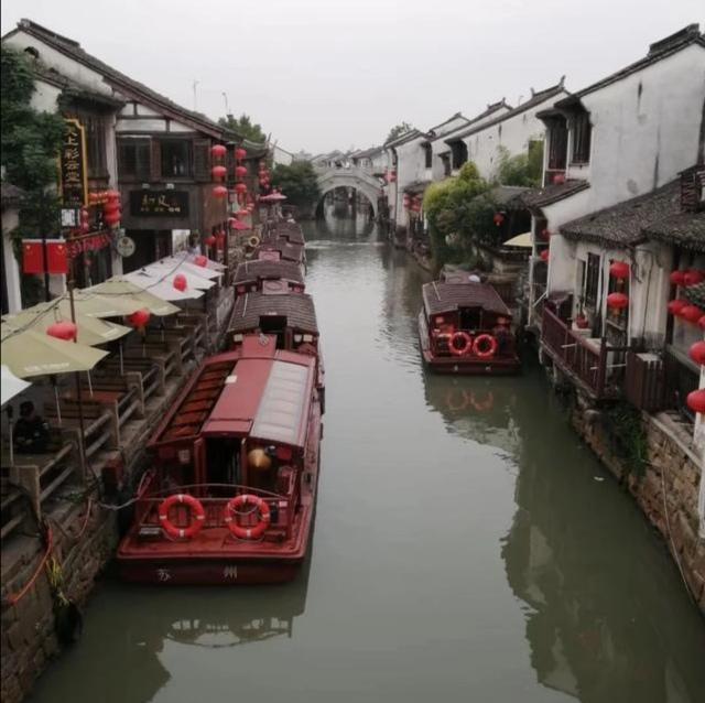 苏州值得去的景点有哪些推荐？适合一日游的。谢谢？