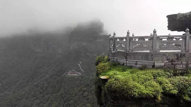 贵州旅游景点有哪些推荐？