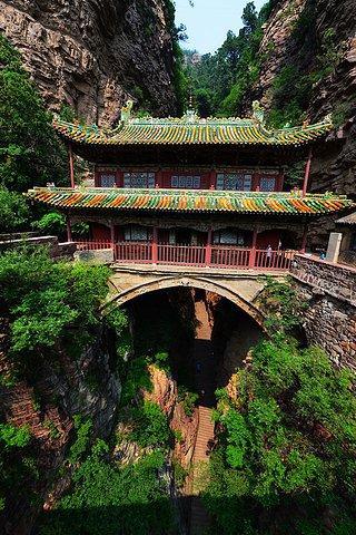 石家庄周围爬山，目前可以去哪里？