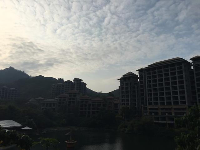深圳自驾一天，怎么规划路线可以游完10大景点？