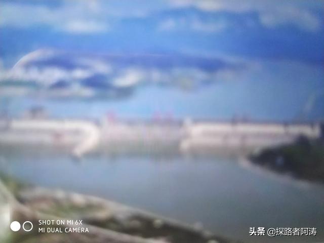 湖北有什么好玩的景点适合自驾游的？