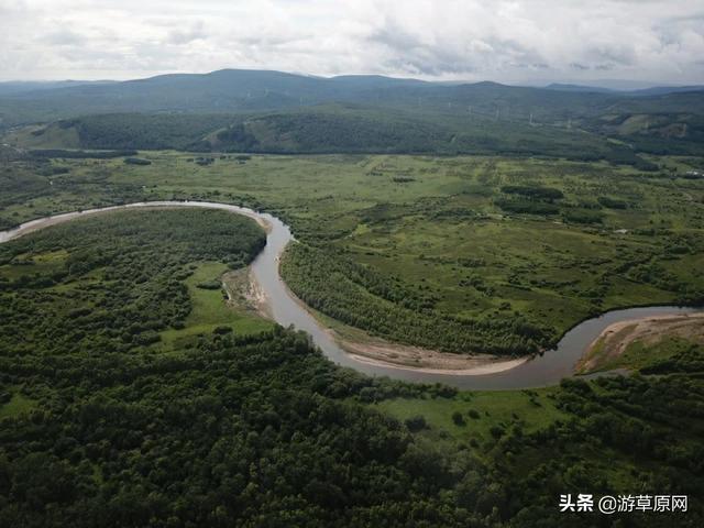 如果在夏天最热的时候让你去户外旅游，你会选择哪里？限国内？
