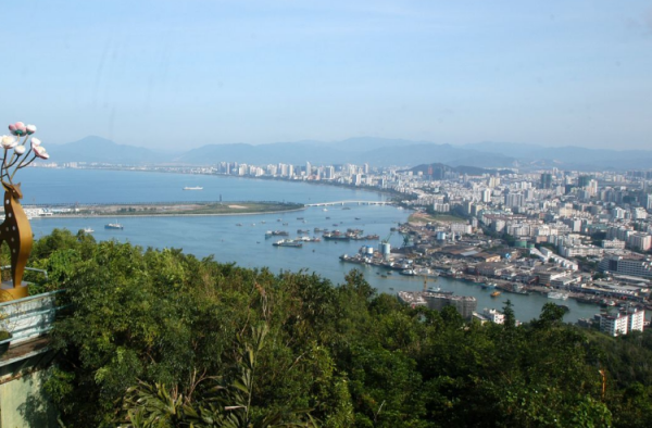 夏天去海边旅游，哪好？