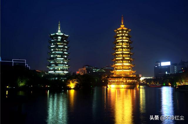 11月份桂林旅游哪里风景漂亮？推荐几个？