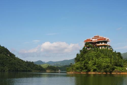 国内十月份有哪些适合旅游的景点？