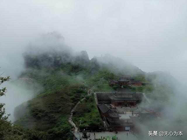十一想去贵州自驾游，6-7天的样子，求推荐路线，谢谢？