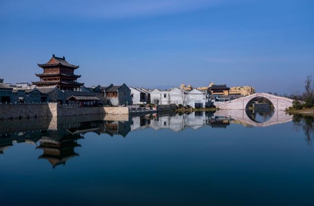 说出一个你最喜欢的汉中市旅游景点是什么？自驾车路线怎么走？