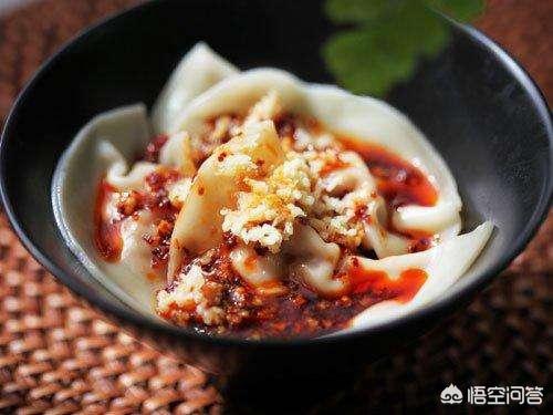 国庆假期，准备在成都和周边游玩，有什么美食和景点可以推荐？