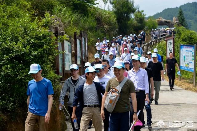 夏天国内有没有既可以避暑，风景又好的旅游拍摄地推荐？