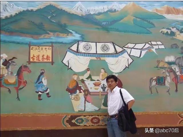 七月天气比较热，去哪里旅游更适合避暑，景色也赏心悦目？