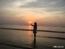 父母一直想去海边旅游，有哪些城市比较推荐一家人去呢？