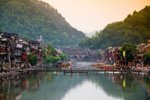 适合老年人的旅游路线有哪些？