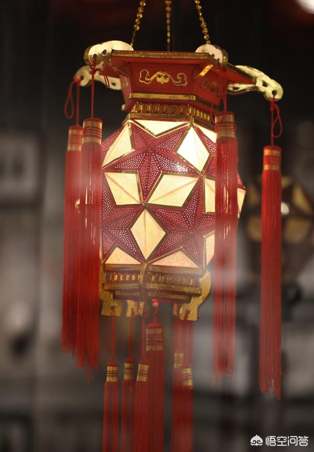 春节一家人出去旅游，有哪里推荐，出门有什么注意事项呢？