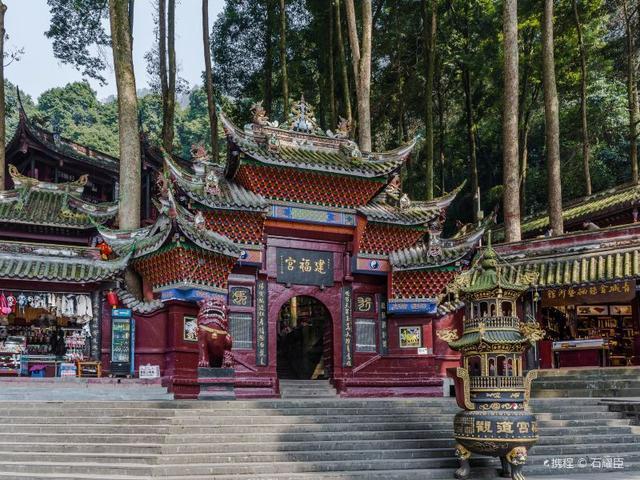 正月想去四川玩，跪求大神推荐路线？
