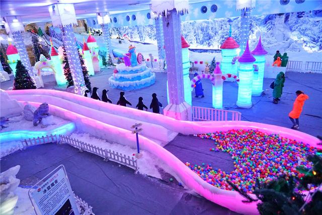暑假去三亚旅游，路线、景点、酒店怎样安排合理？