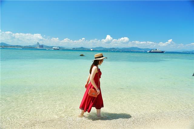 暑假去三亚旅游，路线、景点、酒店怎样安排合理？