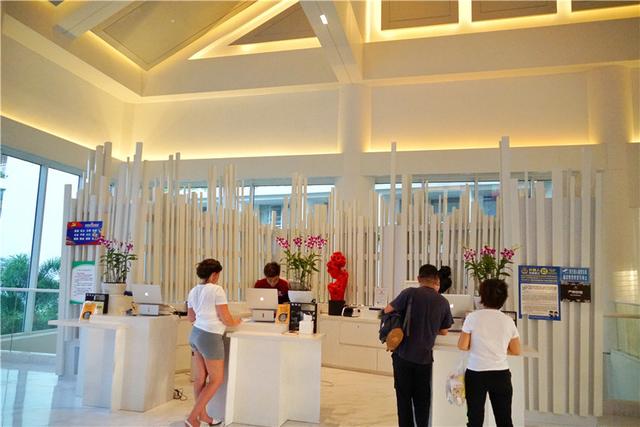暑假去三亚旅游，路线、景点、酒店怎样安排合理？