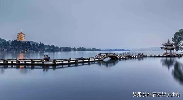 你认为中国十大必去的旅游城市是哪几个？
