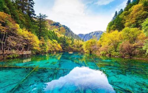 春节外出郊游，四川成了首选！这个地方有什么魔力？
