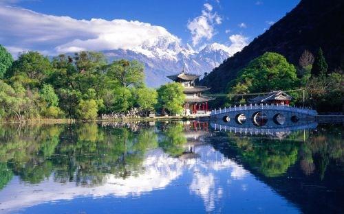 旅游，有哪些国内或国外的景点推荐？
