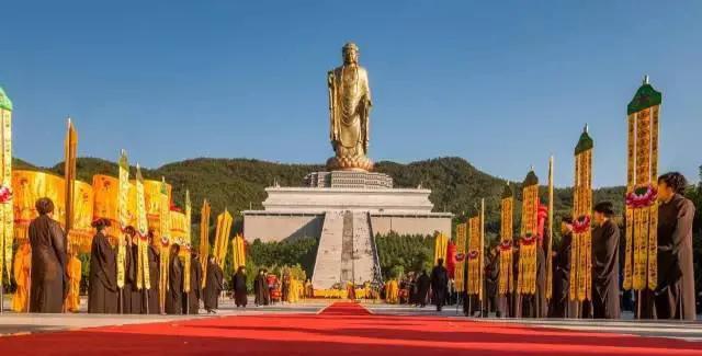 天气热，在平顶山市最适合游玩的地方去那里？