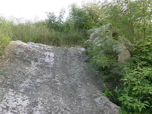 平顶山周边有什么有山有水好玩的没被很多人开发的自然风景吗？