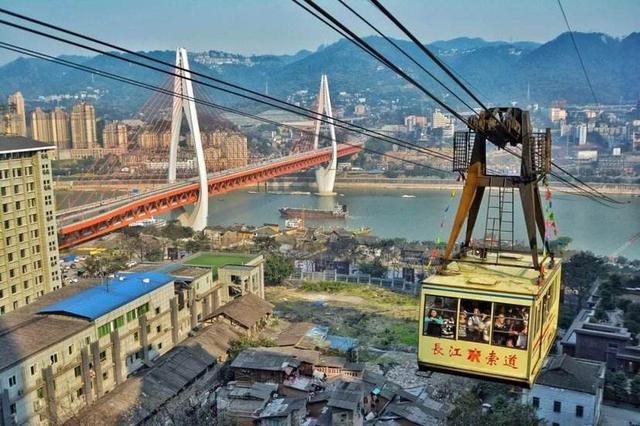 去重庆旅游，什么地方值得一去？最好玩的地方是哪里？