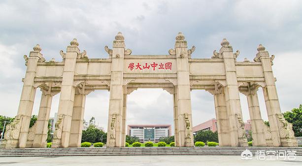 过年准备去广州旅游，除夕去，帮忙做个攻略，怎么玩比较好？
