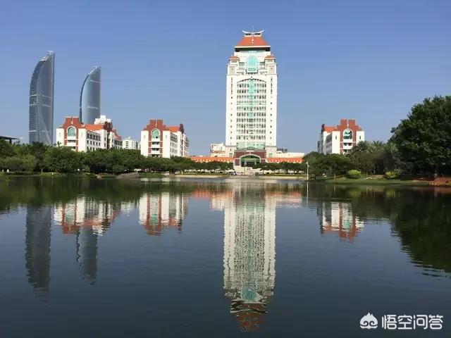 国内哪些地方景色好？