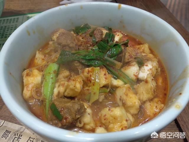 春节出去旅行，哪座城市有很多美食可以寻味？