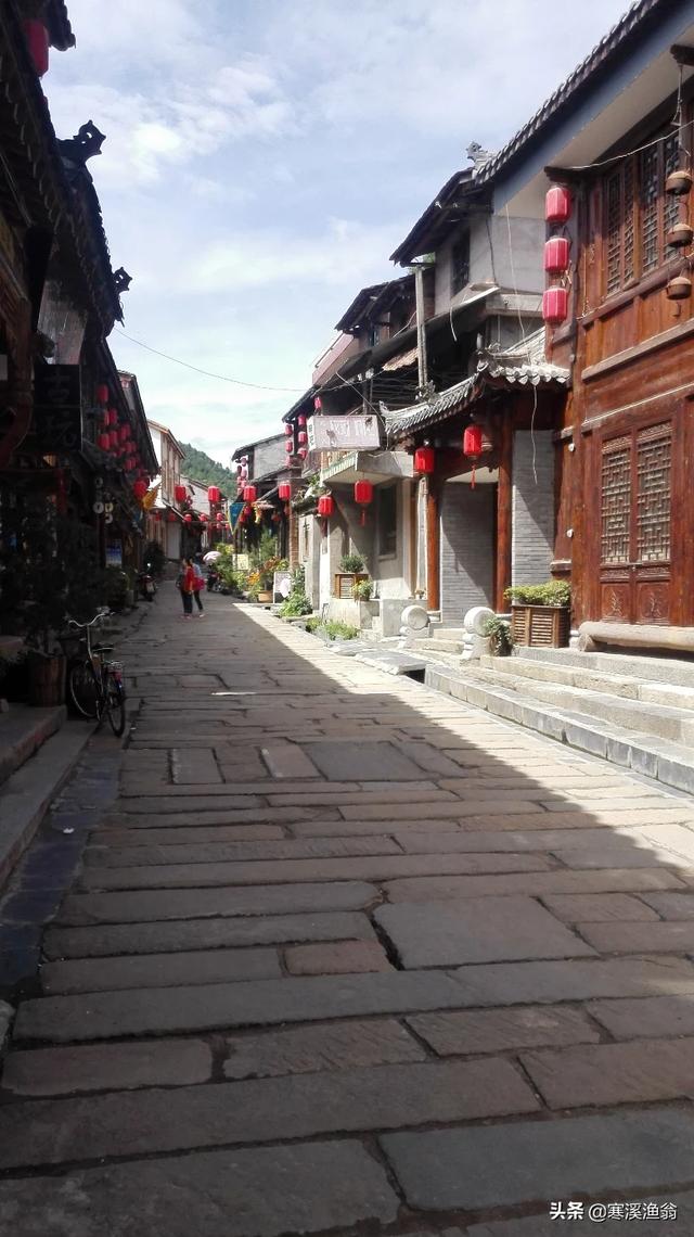 西安到汉中和安康自驾游，有什么路线和好的景点推荐吗？