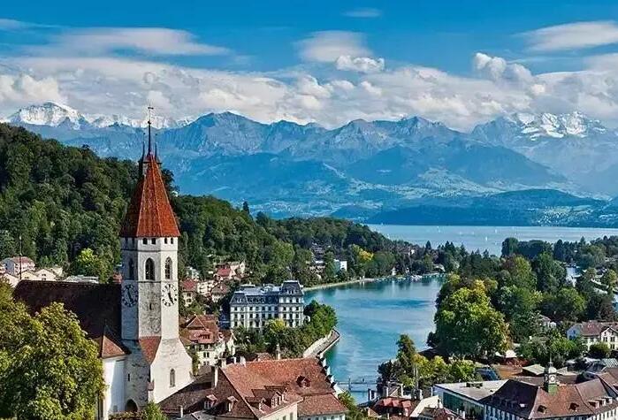 瑞士旅游的最佳季节：一年四季都适合